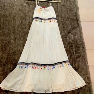 The cutest summer dress for the day or beach!